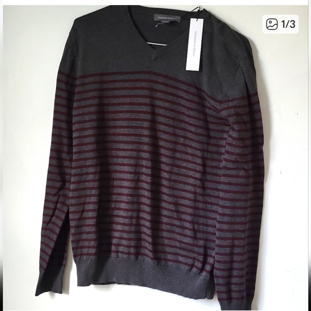 Grayson & Dunn  Burgundy Pullover V-Neck Sweater - Picture 4 of 4